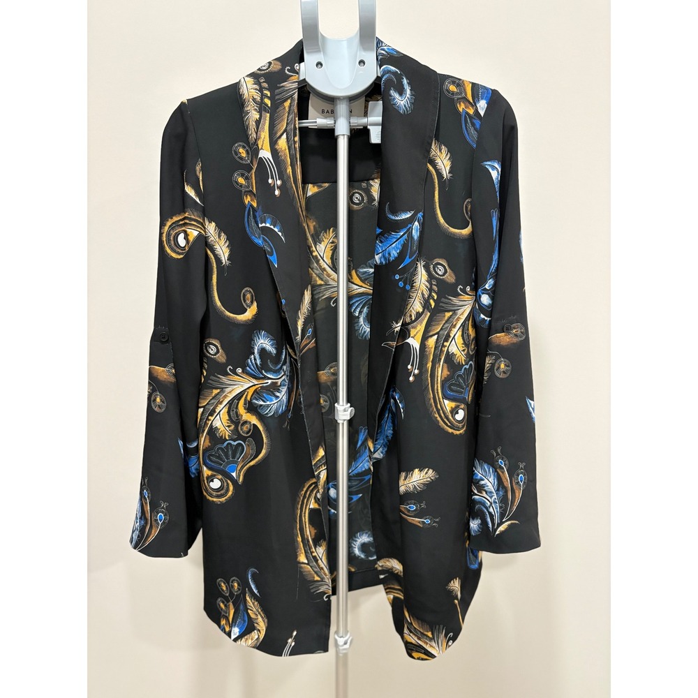 Babaton Artizia Kahlo Short Robe Jacket Patterned Size Medium Feathers Chic